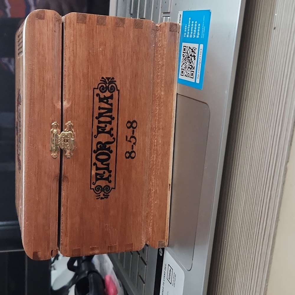 Cigar box